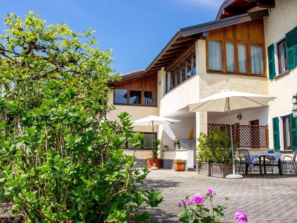 Apartment Vento Breva Garten