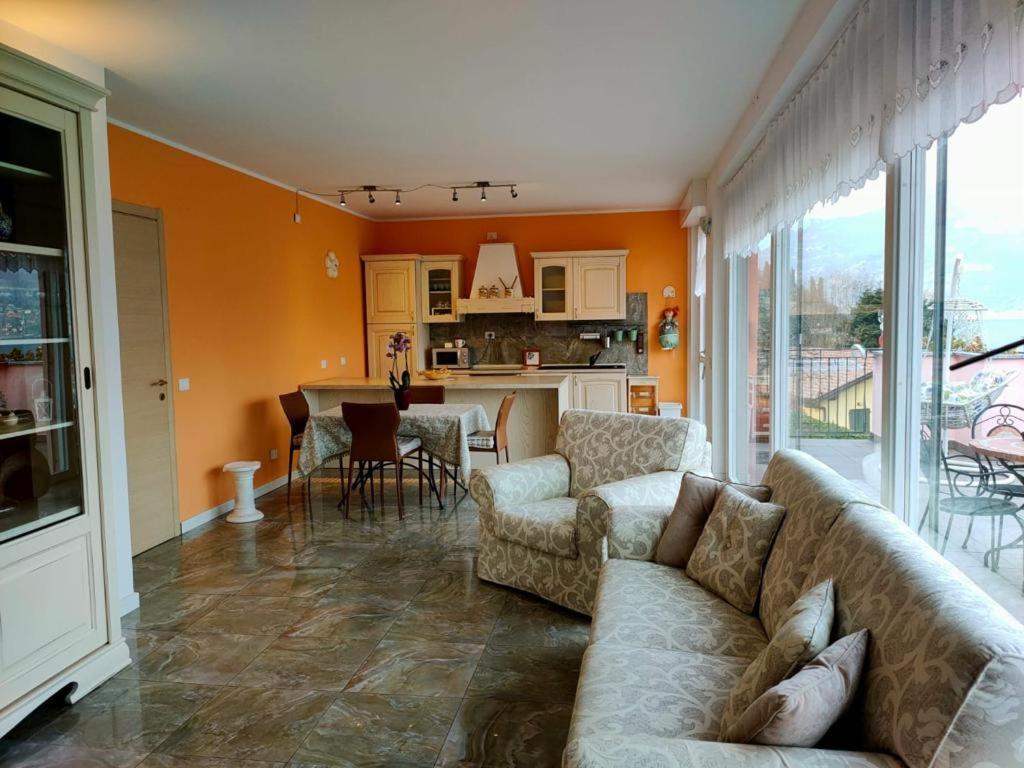 Pierino's House - With View Apartment *