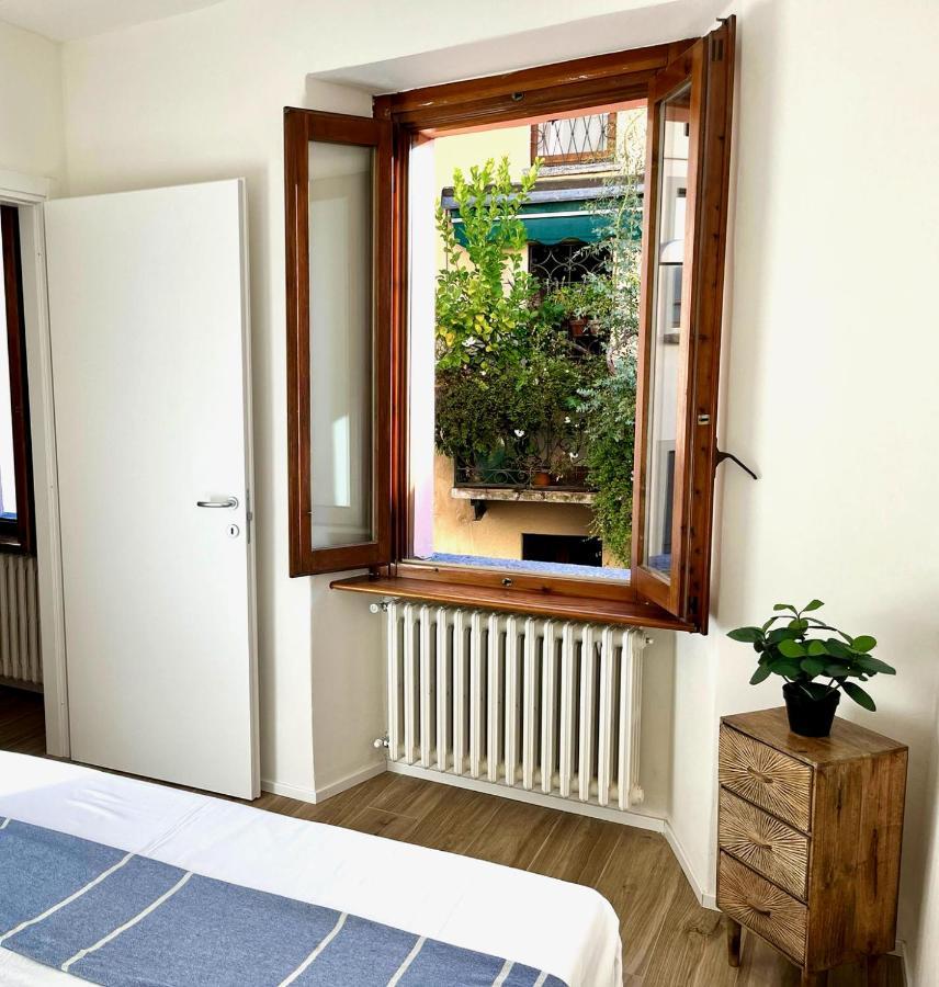 Apartment Via Scale Apartments, Como, Brienno