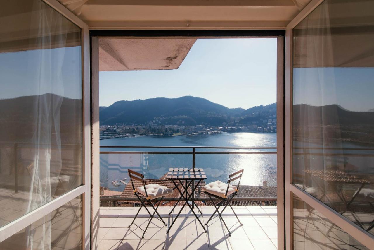 Window Flat - The House Of Travelers Apartment *