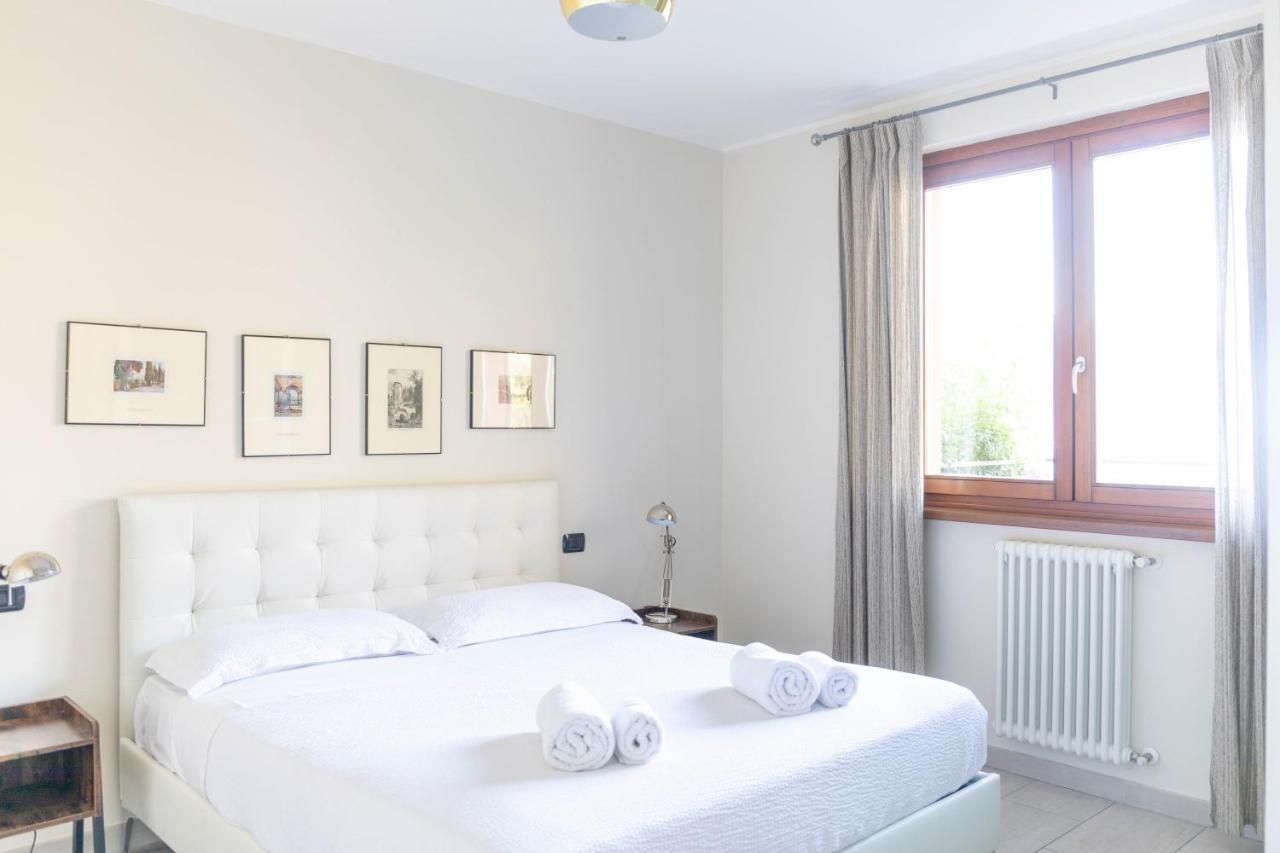 La Vista By Design Apartment