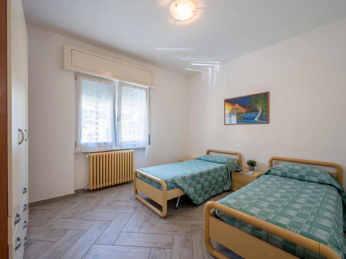 Letizia-8 By Interhome *