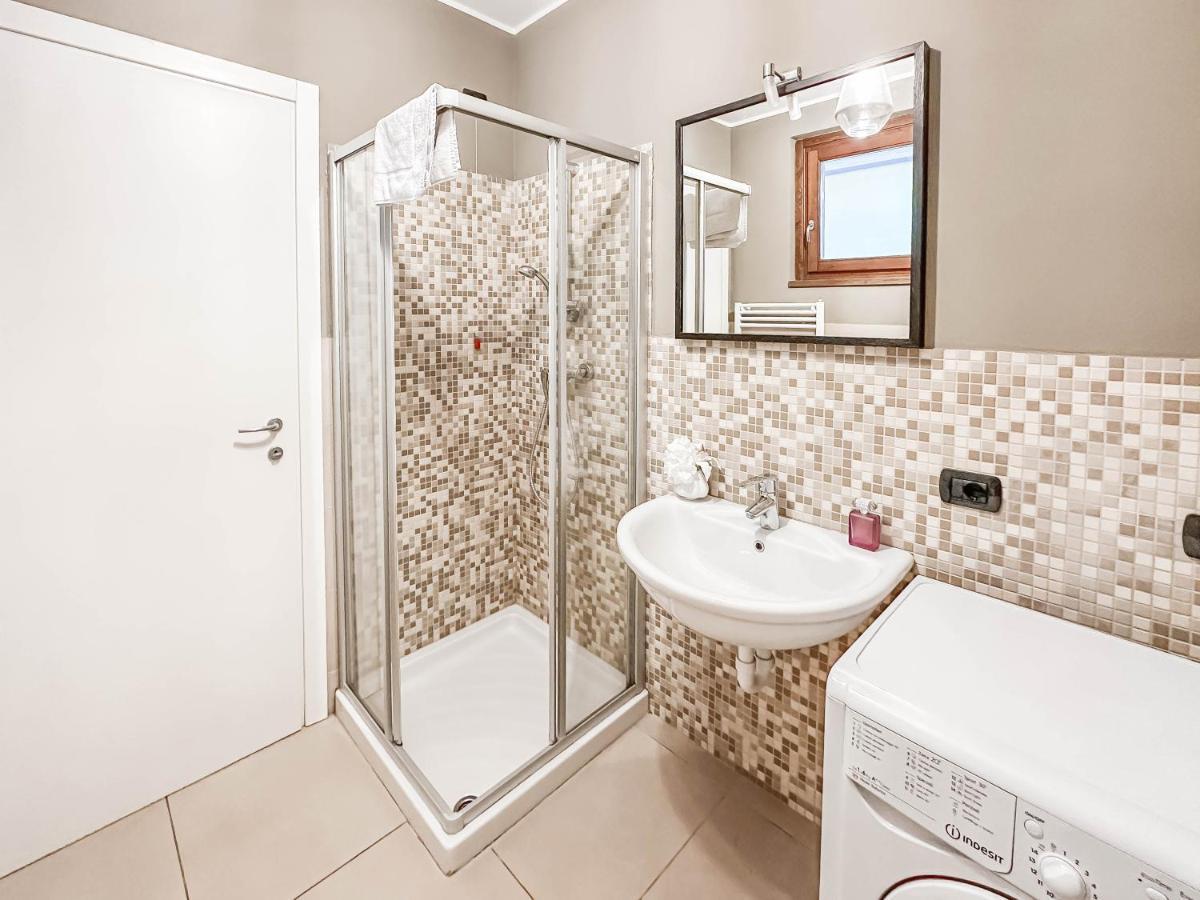 La Vista By Design