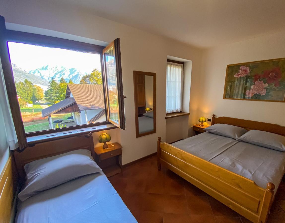 Vela Mit Dachterrasse Apartment Colico