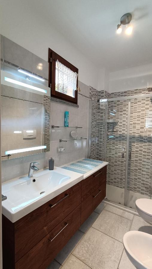 House In A Beautiful With Garden, Swimming Pool And Parking Spot - Larihome A07 Ferienhaus
