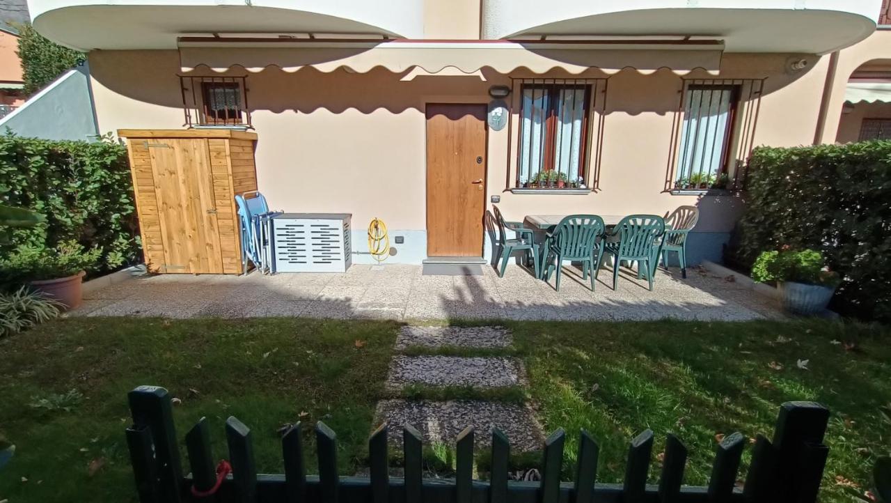 Ferienhaus House In A Beautiful With Garden, Swimming Pool And Parking Spot - Larihome A07 *