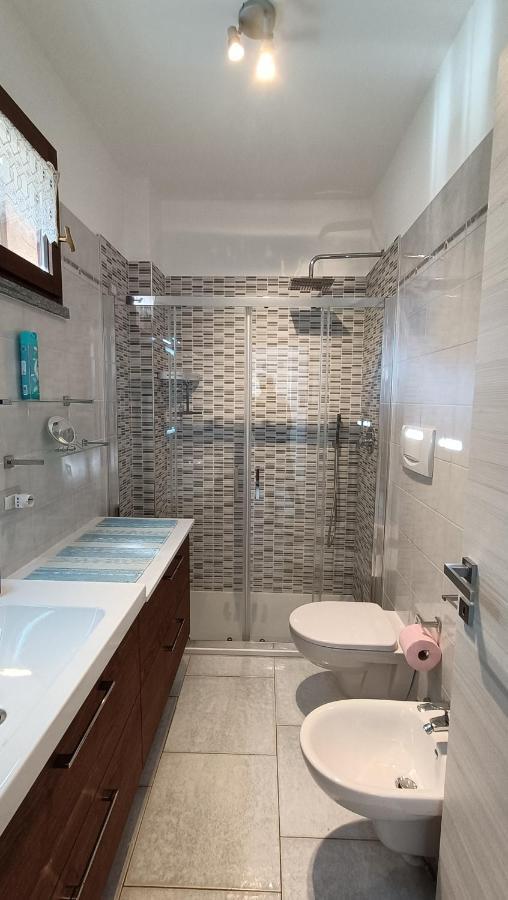 House In A Beautiful With Garden, Swimming Pool And Parking Spot - Larihome A07 Ferienhaus *