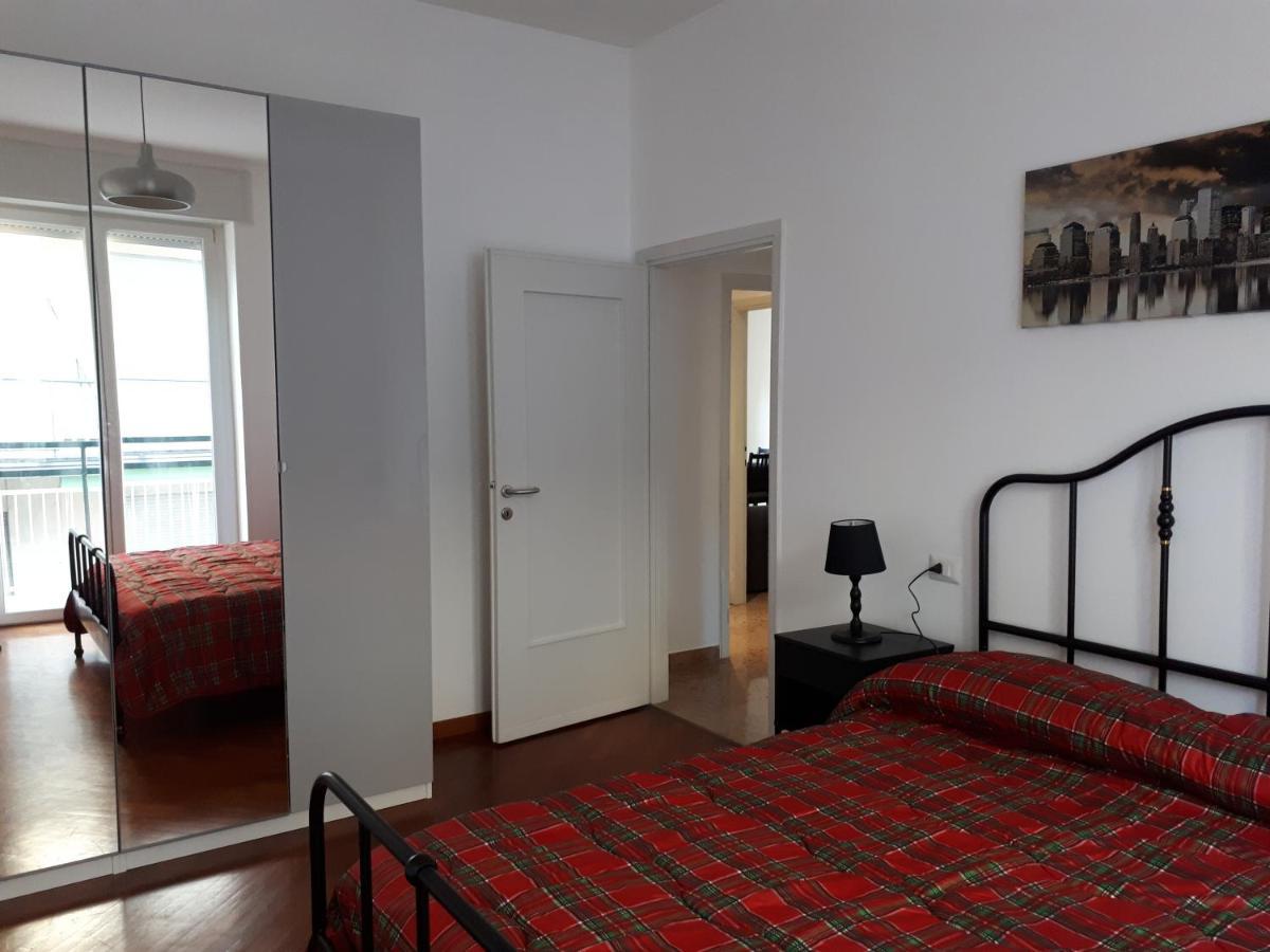 Casa Leoni Apartment Como