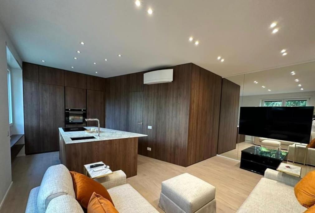 Luxury Lake Appartamento *