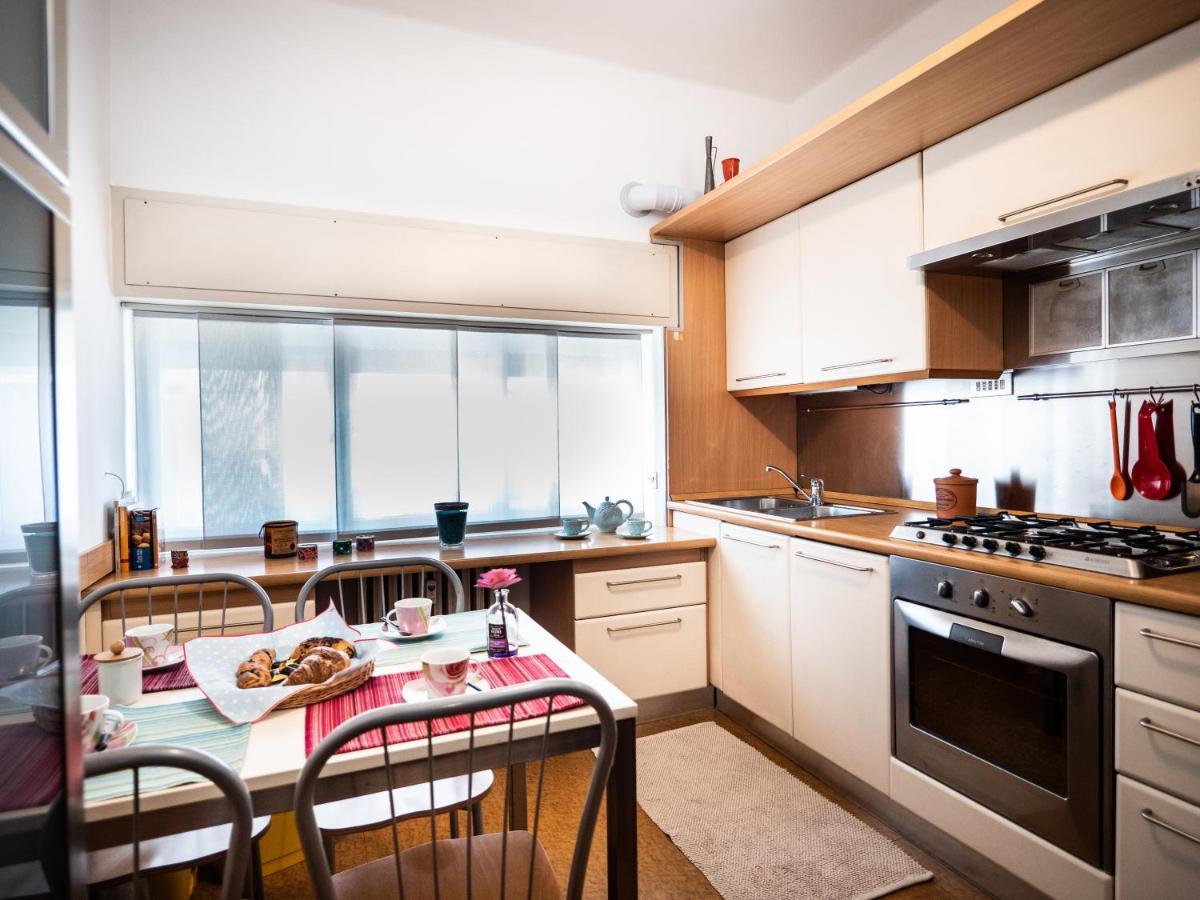 Lily House Apartment Como