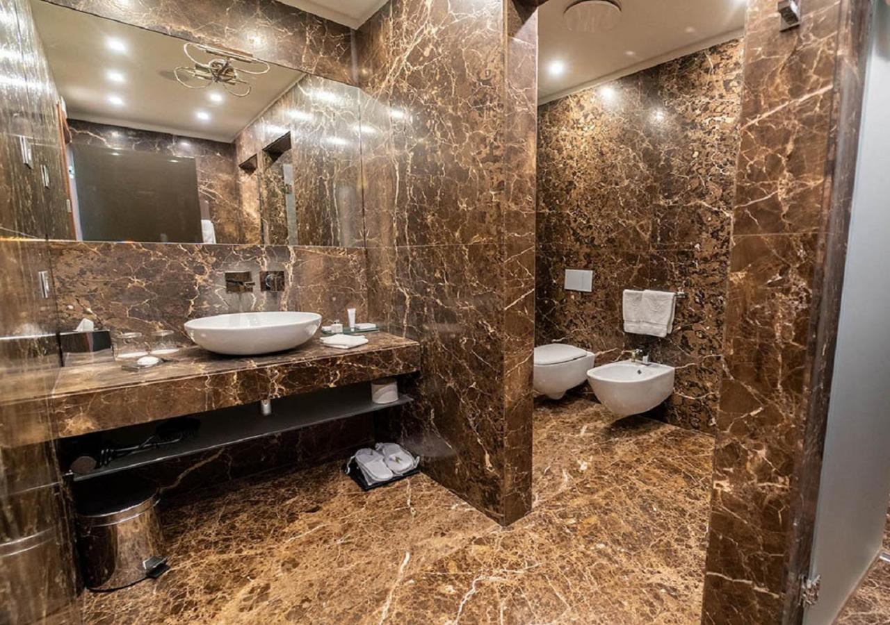 Lario Mandello Hotel 5*