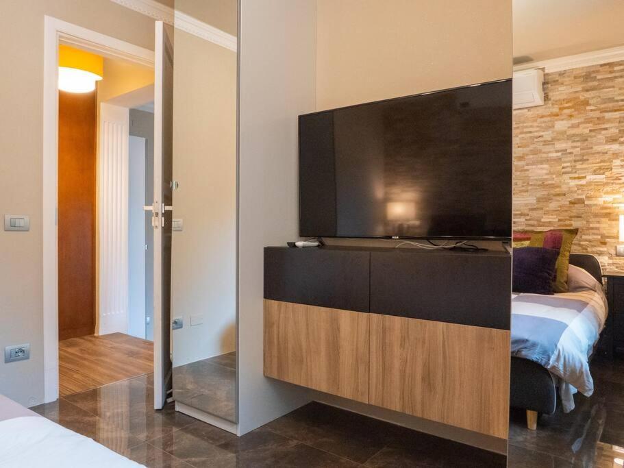 Cimino Luxury Villas In Como- Rosa #5 *