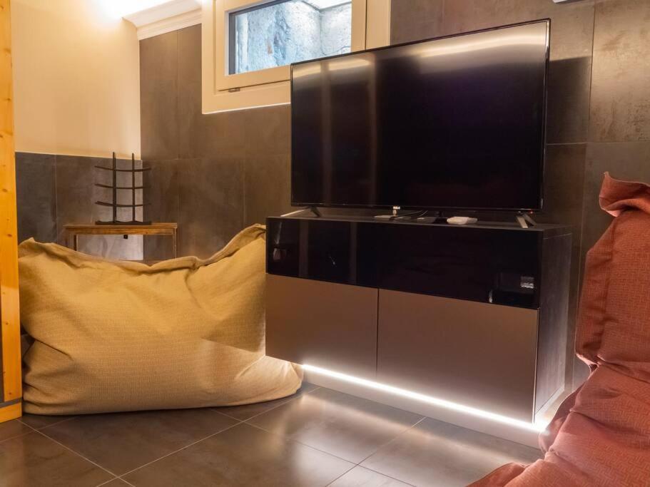 Cimino Luxury Villas In Como- Diana #4 Collection * Limonta