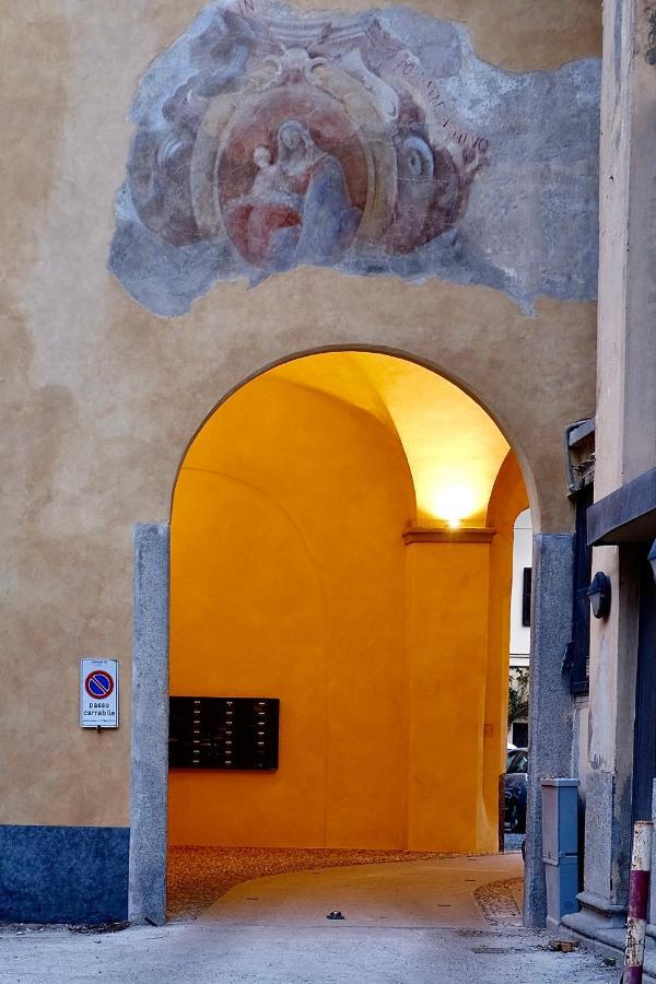 Apartment Joivy Romantic With Parking Como