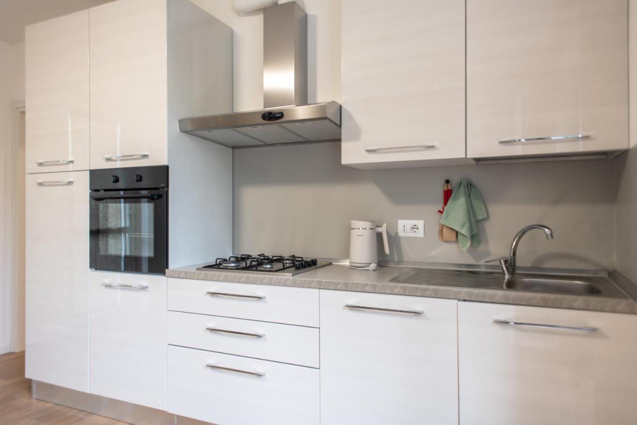 Apartment Lora Apartment,free Private Parking, Self Check In,1 *
