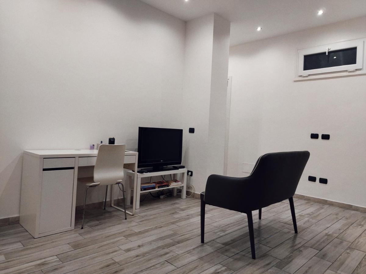 Maison Svetla Apartment *