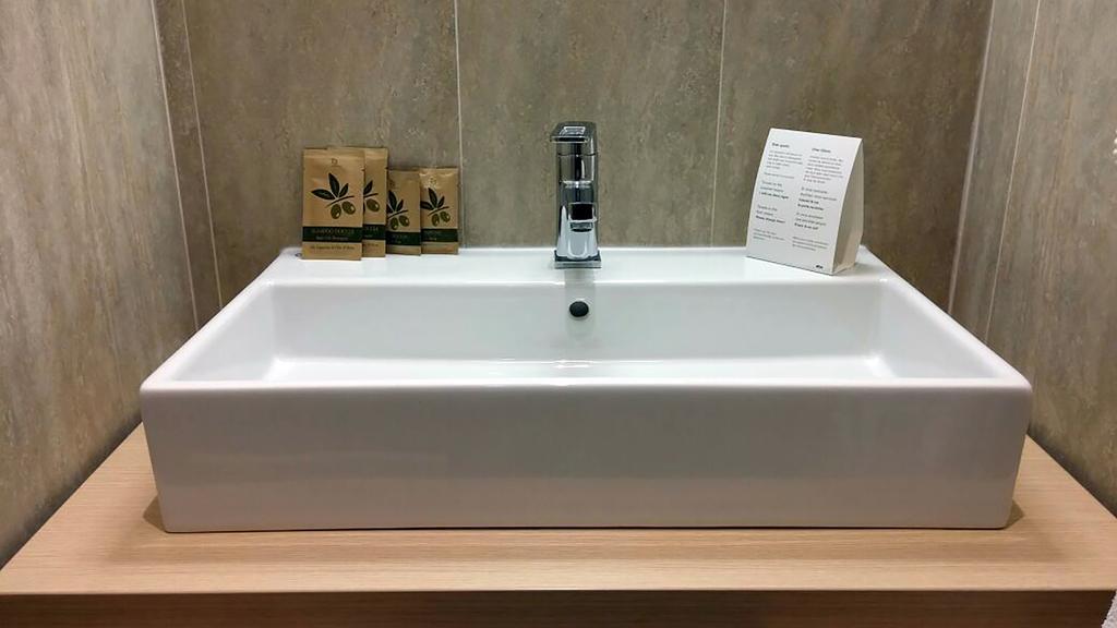 Helvetia Hotel 3*