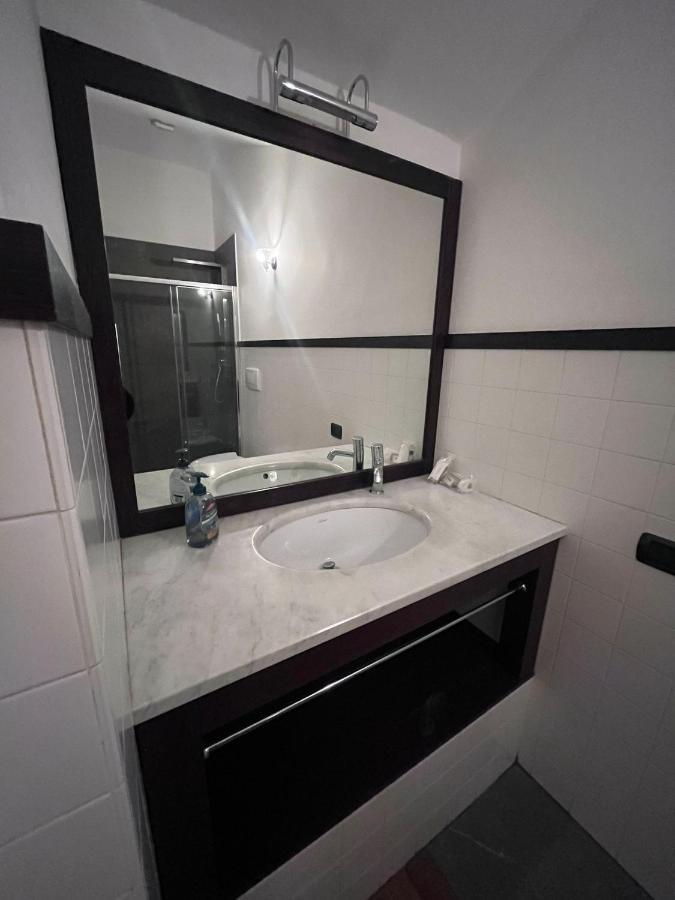 I D'a Charming Penthouse - View- Como- House-130 Mt-2 Double Bedrooms And 2 Double Bathrooms A Spacious Living Room-full Equipped Kitchen-private Garden And Terrace-private Covered Parking Apartment Como