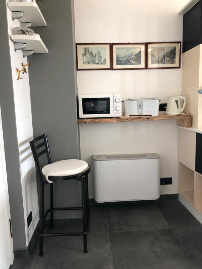Aparthotel Le Terrazze Vista Lago Piscina Tennis Parking Wi-Fi 3*