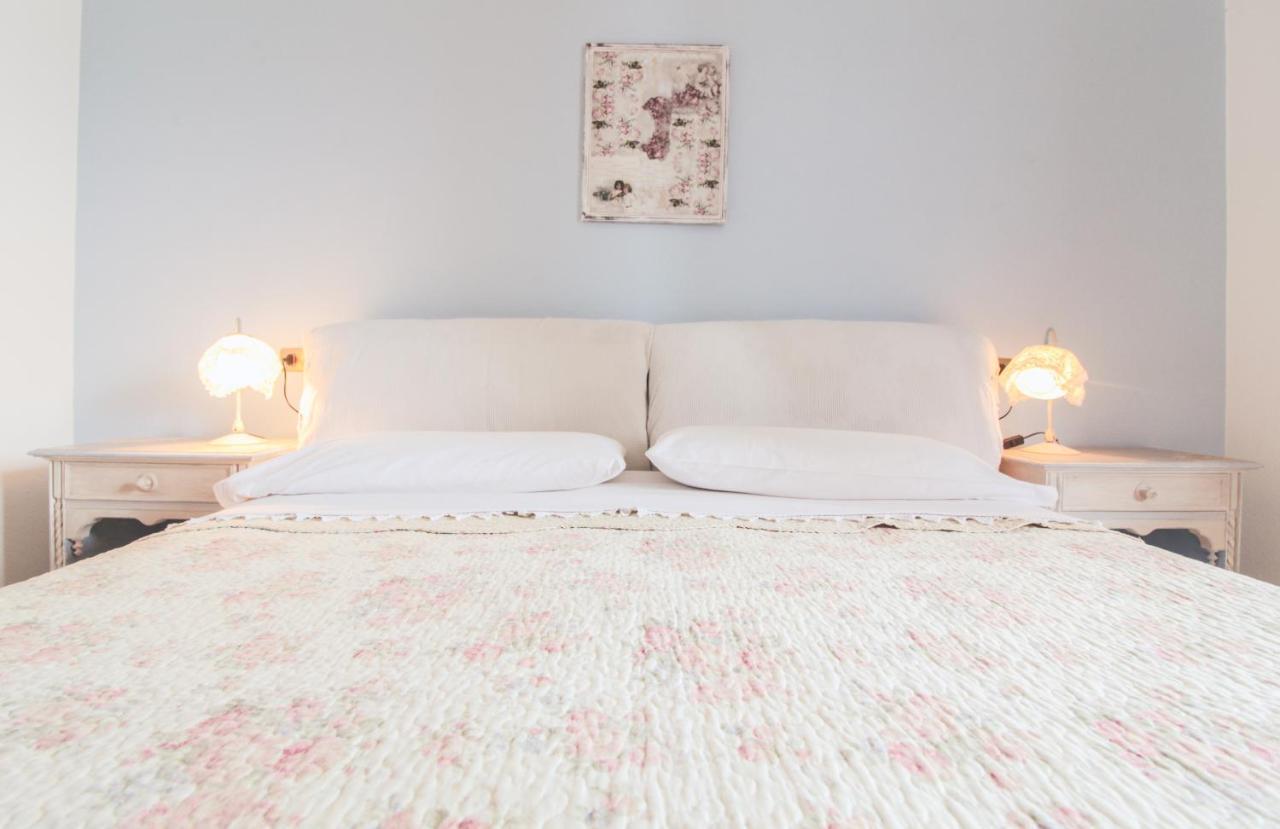 Casa Rosa Di Luisa Apartment Menaggio