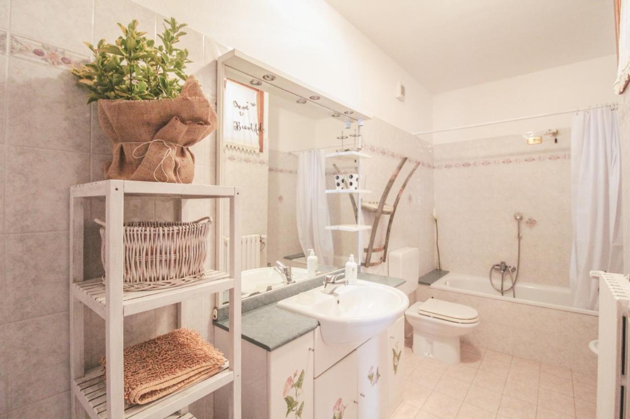 Casa Rosa Di Luisa * Menaggio