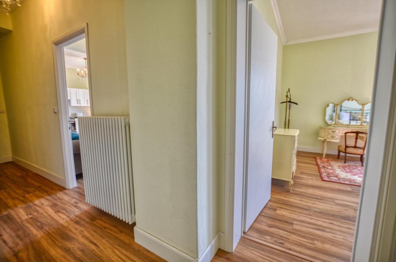 Apartment Pezzo 2-bedroom Lakeview With Shared Garden And Terrace