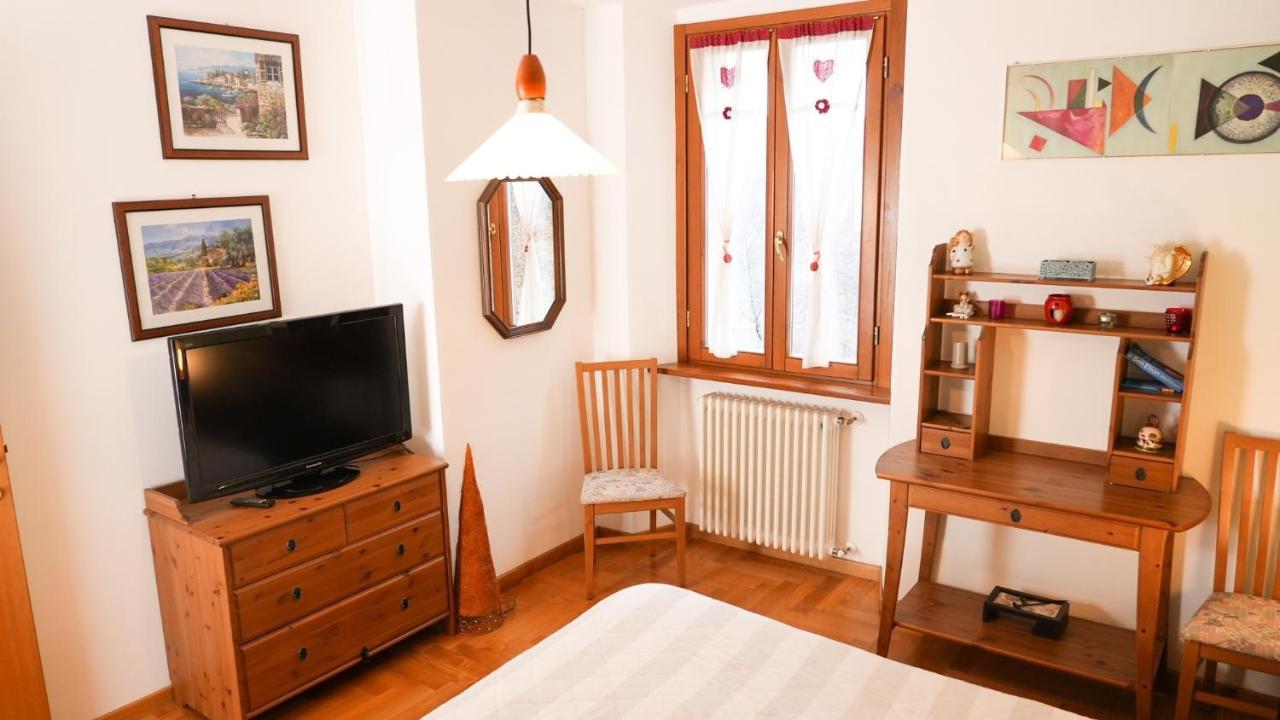Apartment Panoramic View Home's Giulia Casasco Intelvi