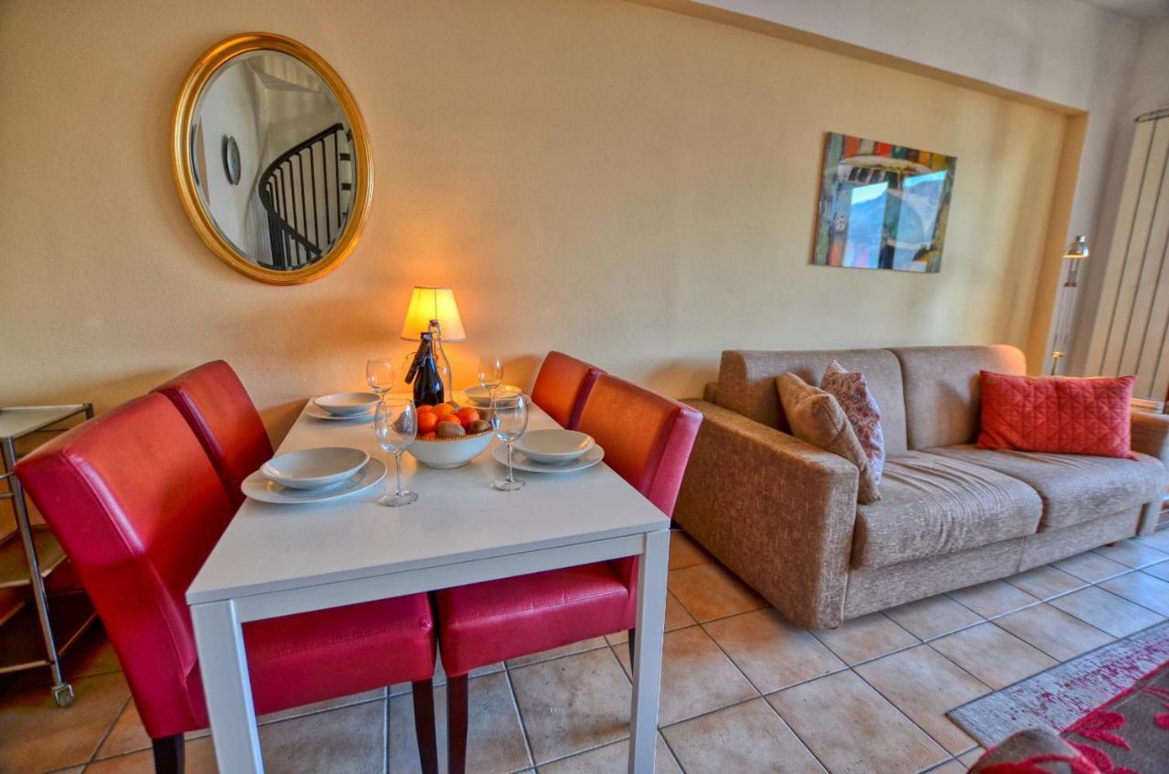 Apartment 2-bedroom Airconditioned Lakeview