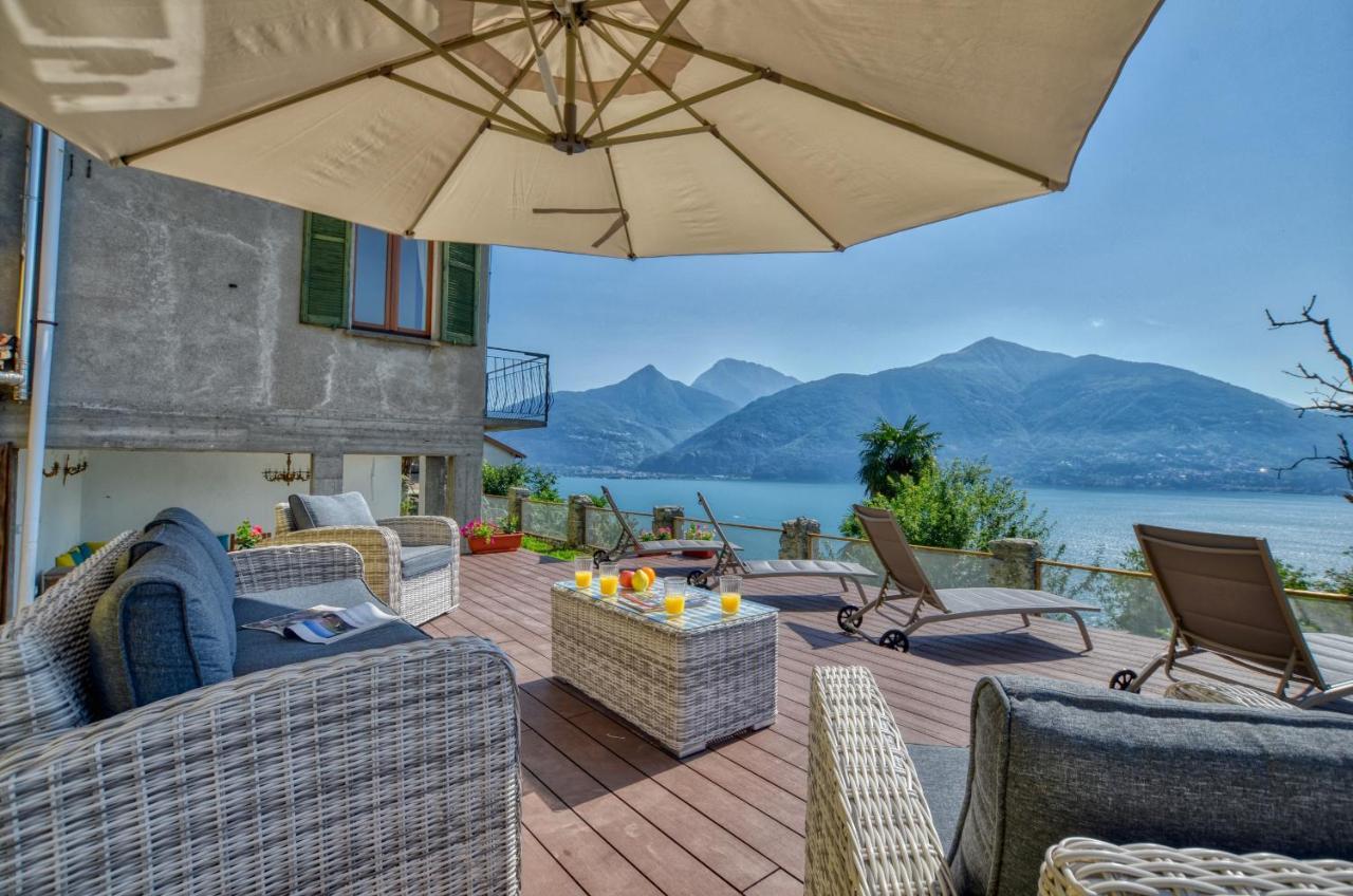 Pezzo 2-bedroom Lakeview With Shared Garden And Terrace Apartment