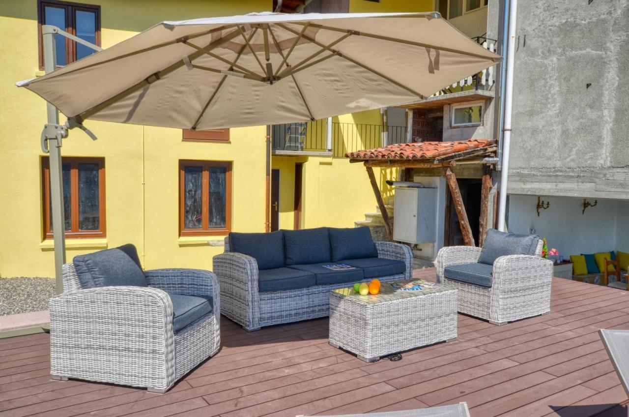 Pezzo 2-bedroom Lakeview With Shared Garden And Terrace Apartment *
