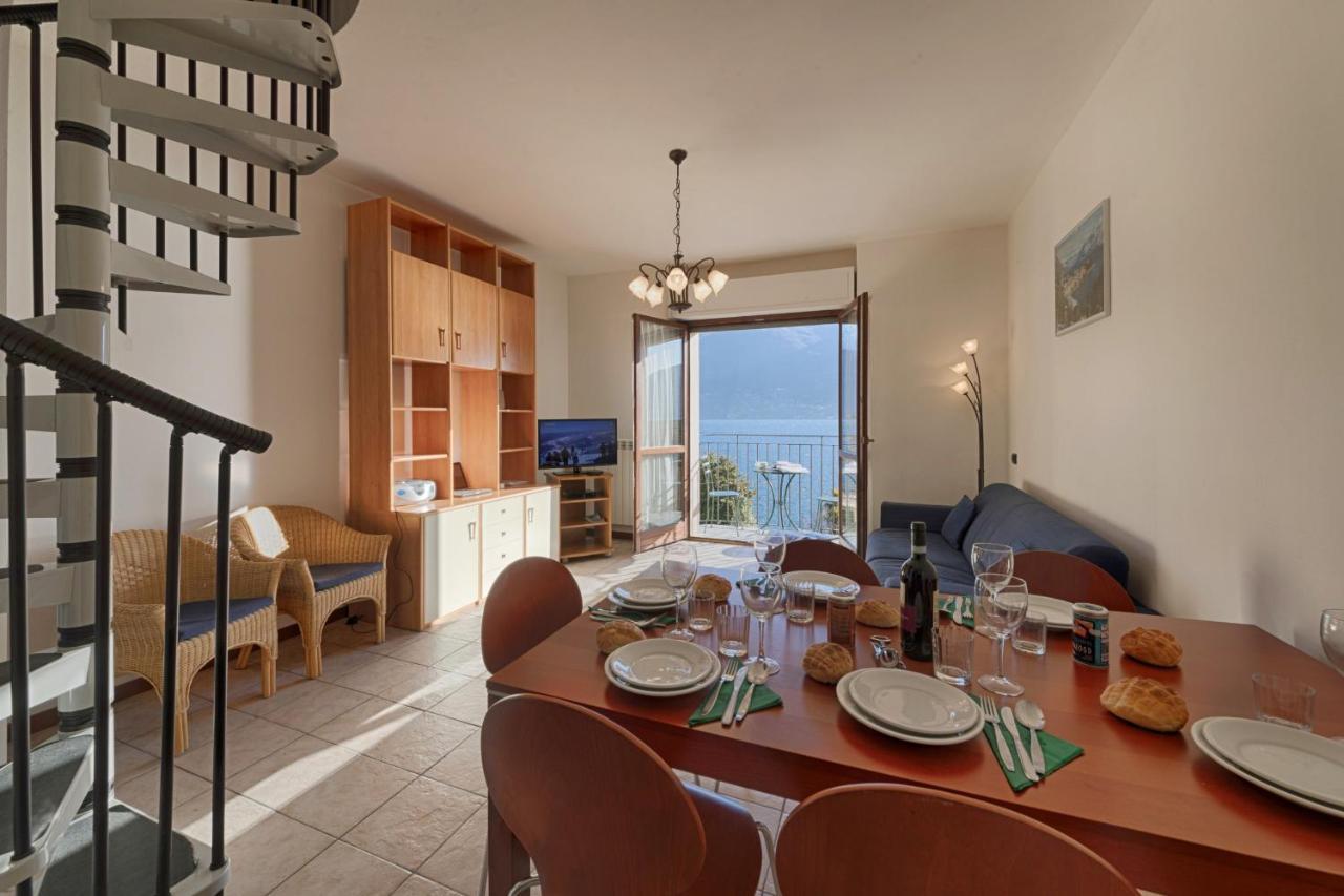 3-bedroom Lakeview At The Acquaseria