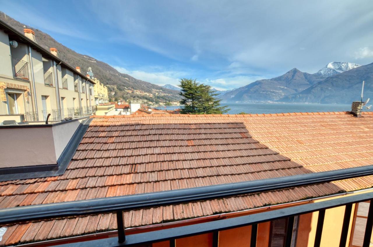 View Golden Triangle Acquaseria