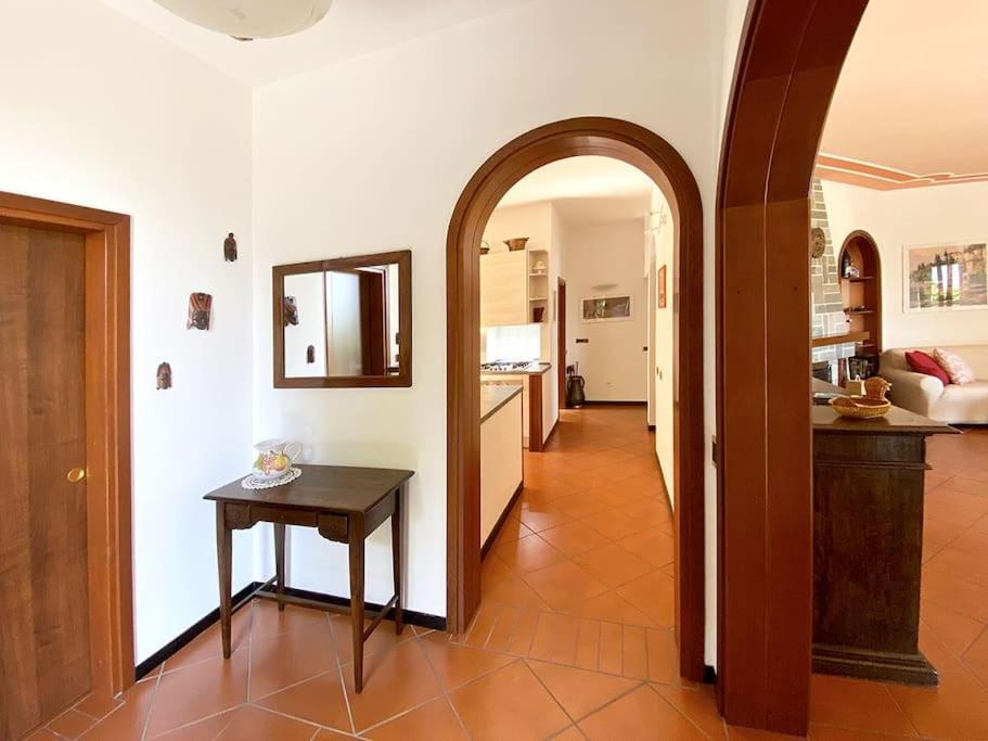 Casa Pescarino Con Vista E Idromassaggio Villa