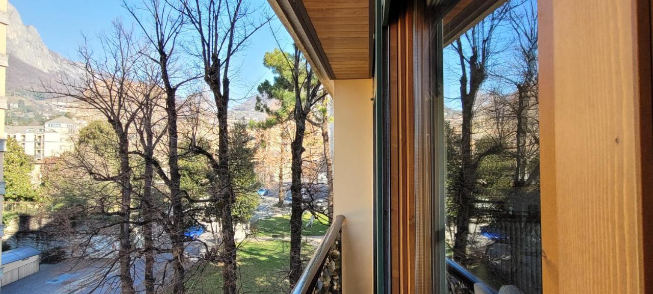 Spacious Bright Near Center And With Air Conditioning * Lecco