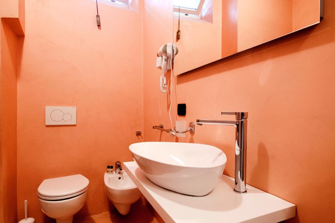 Blue Loft - The House Of Travelers Apartment Como