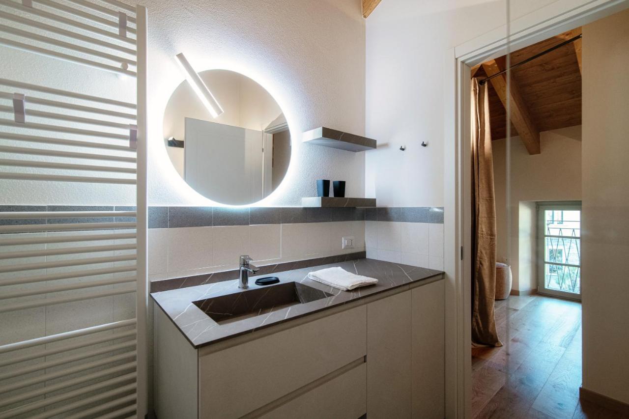 Il Castello - By Myhomeincomo Apartment *