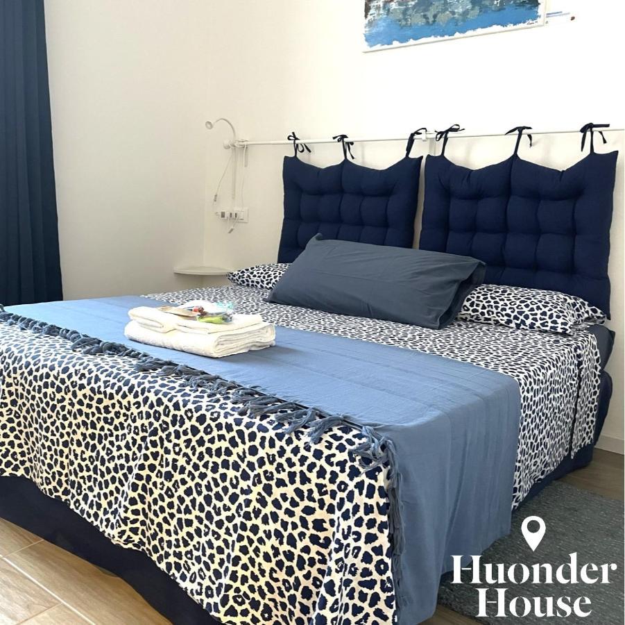 Huonder House *