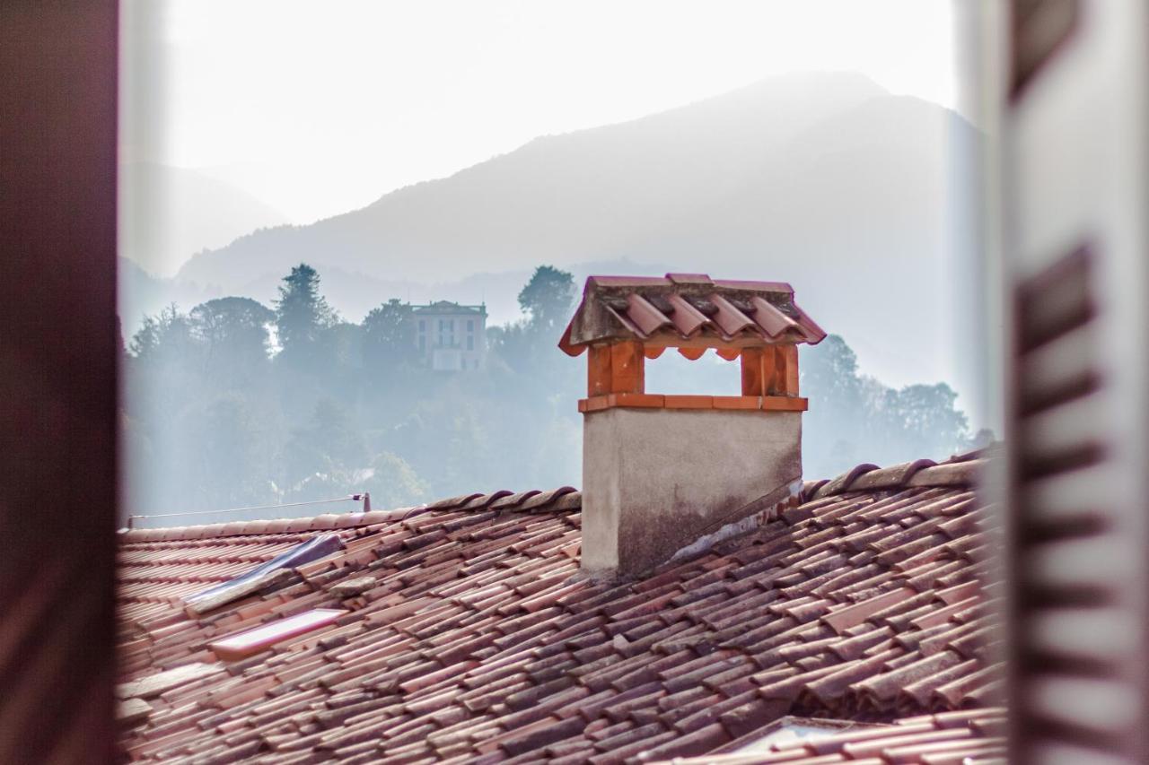 Square By Wonderful Italy *
