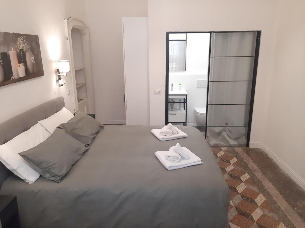 Apartment Living *
