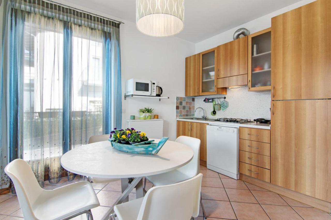 Madonnina Terrace E Garden Apartment Colico