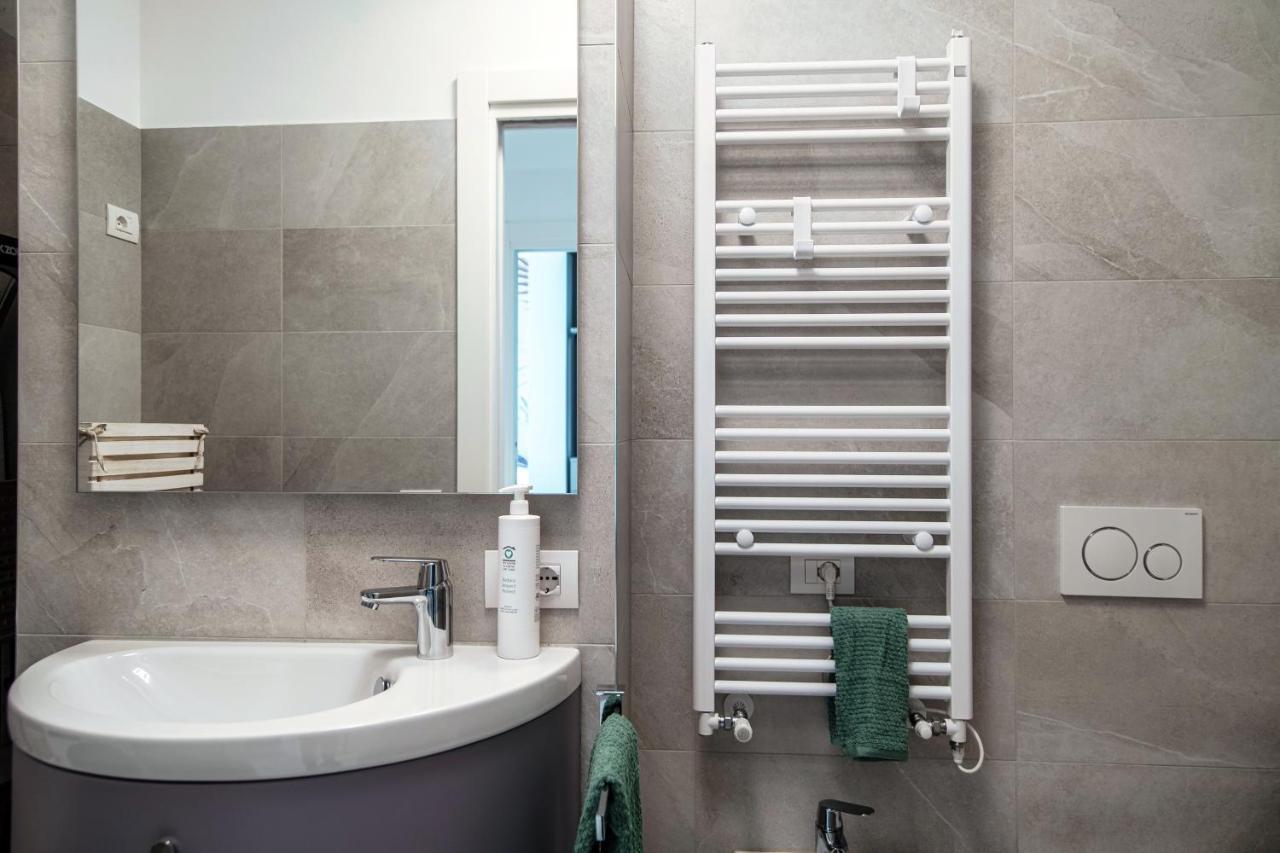 Apartment Sette - By Myhomeincomo Como