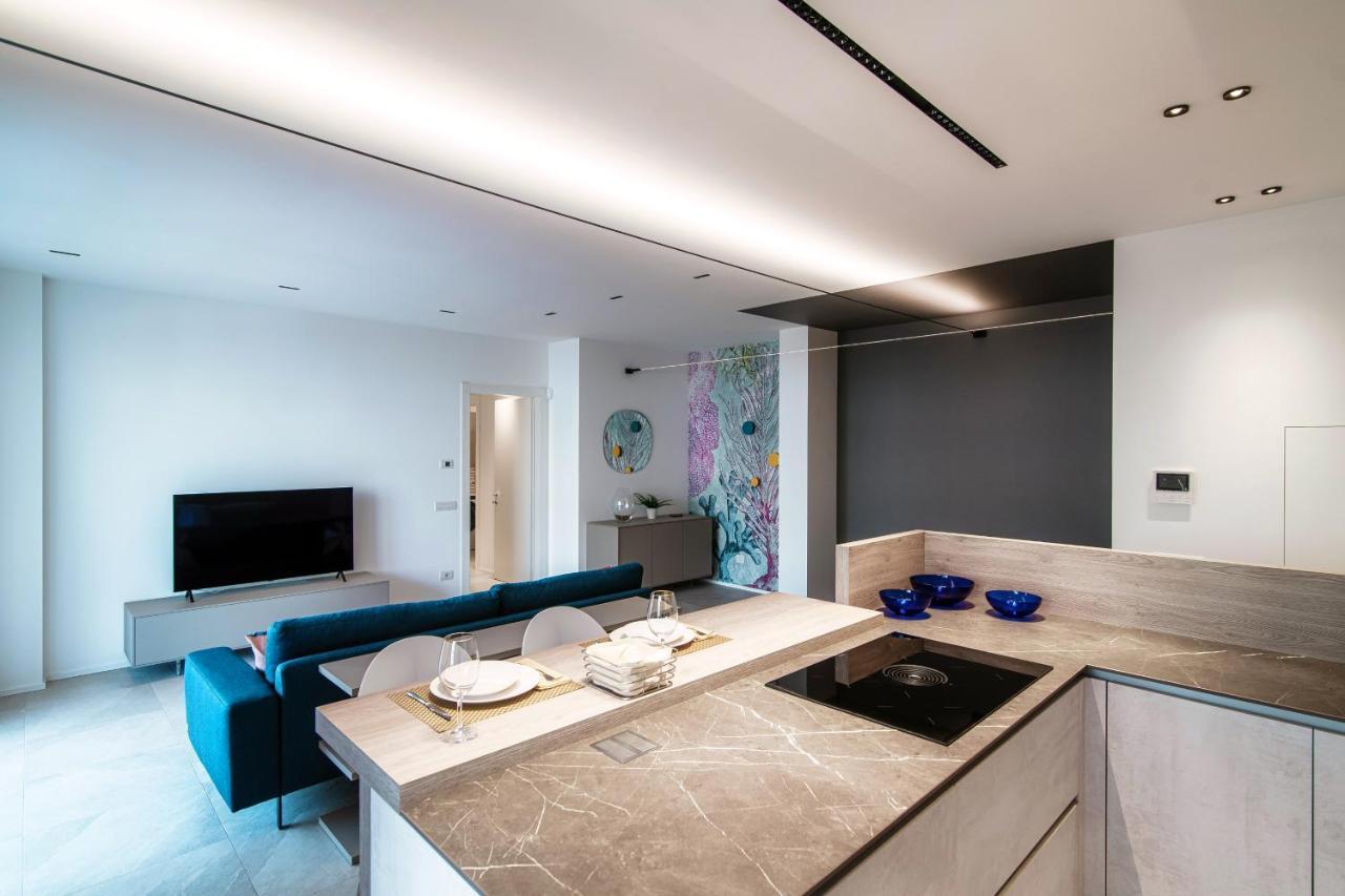 Sette - By Myhomeincomo Apartment *