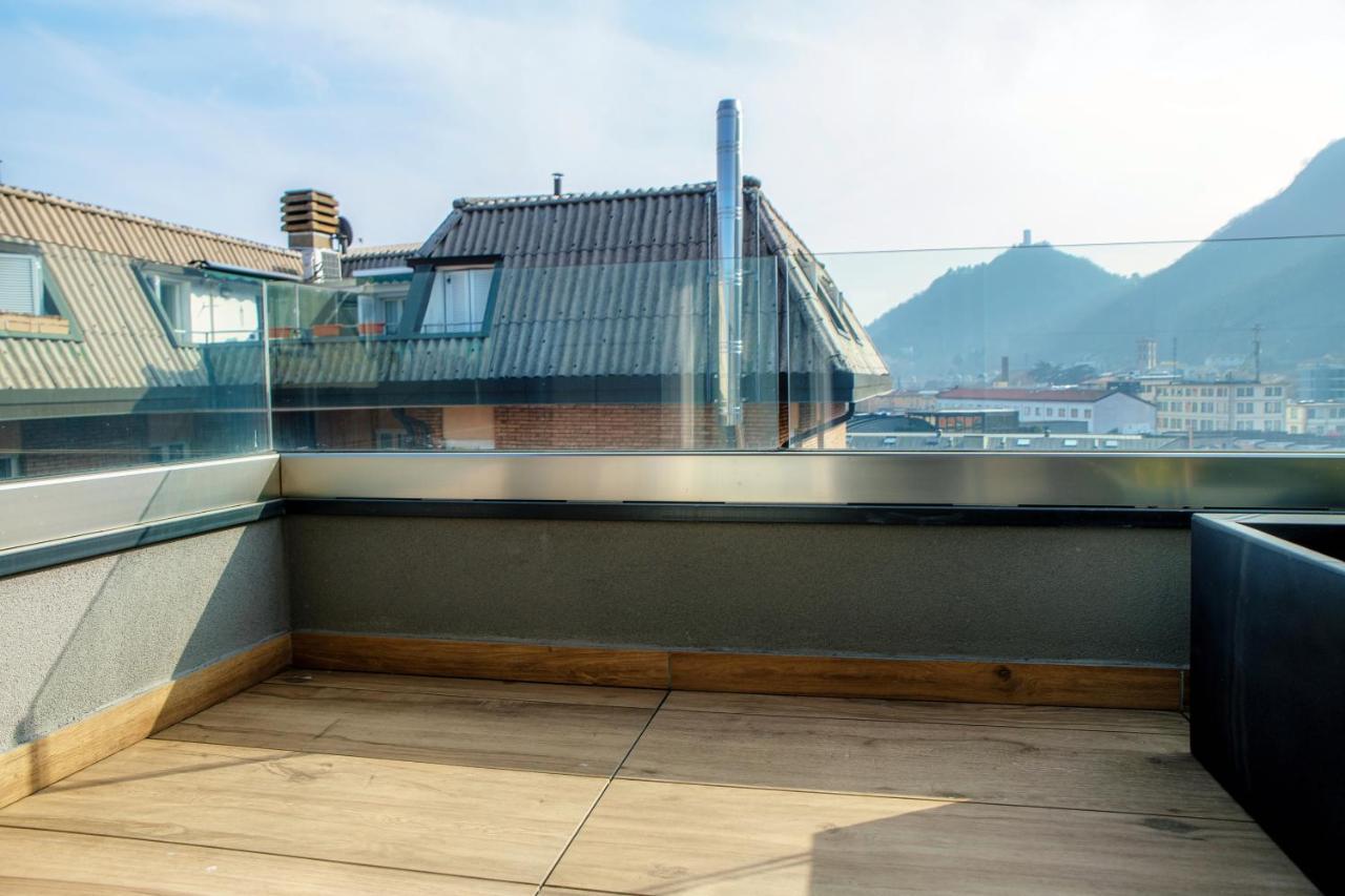 Apartment Sette - By Myhomeincomo