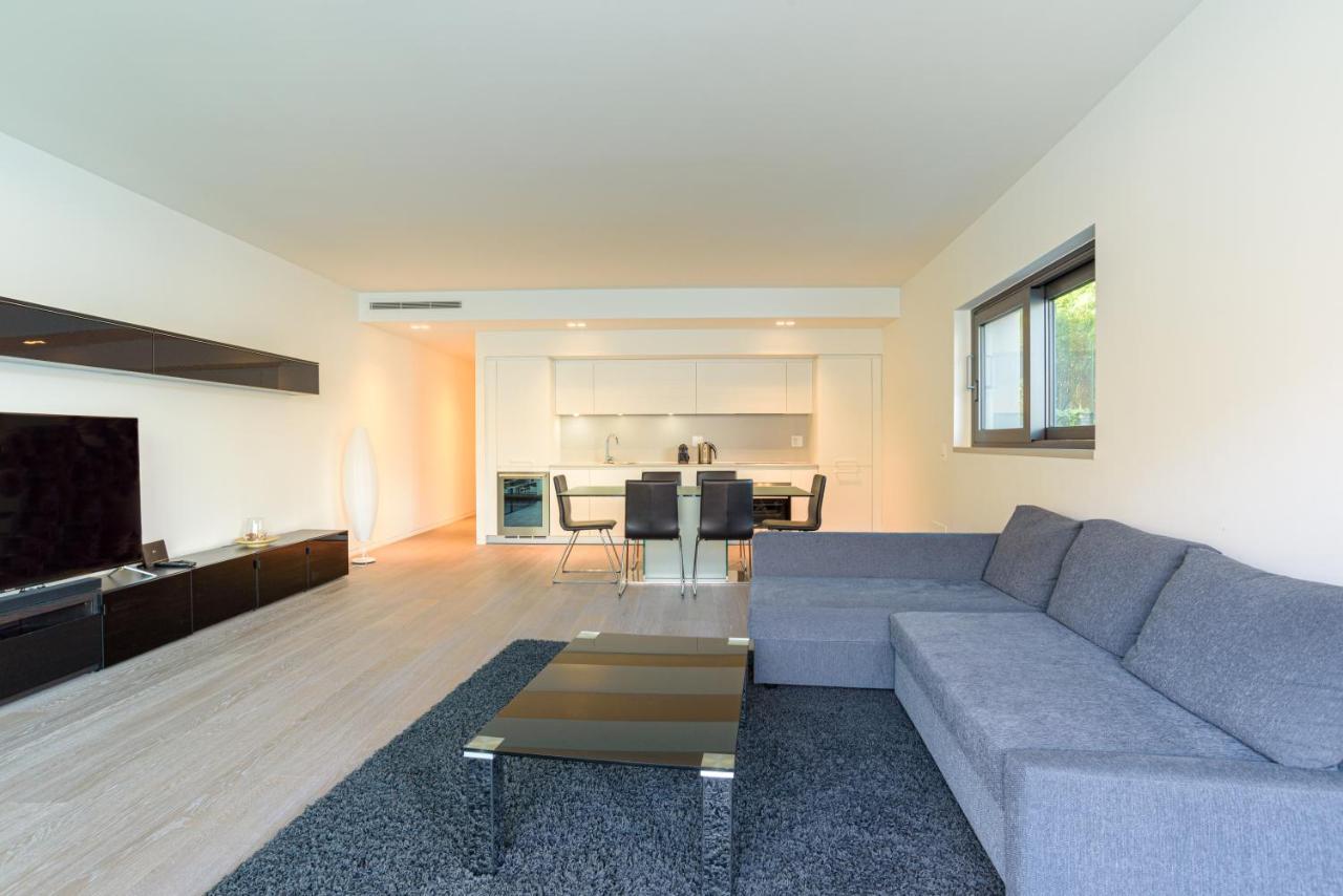 Lakefront Private Parking And Pool Apartment Laglio