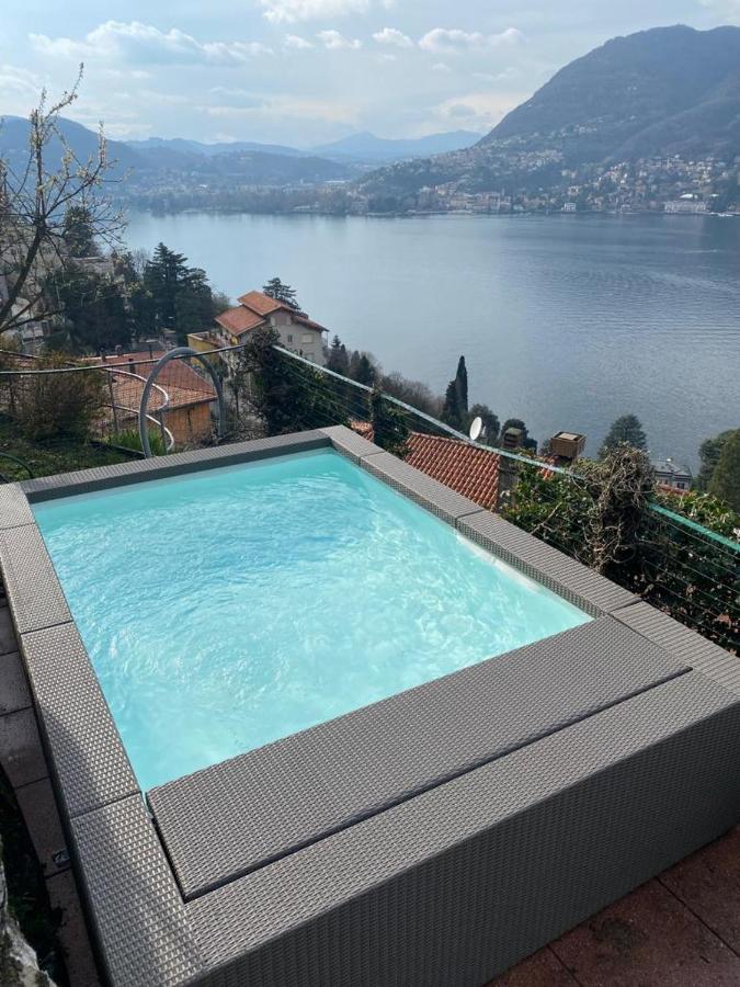 Como, Jacuzzi And Private Pool Ferienhaus