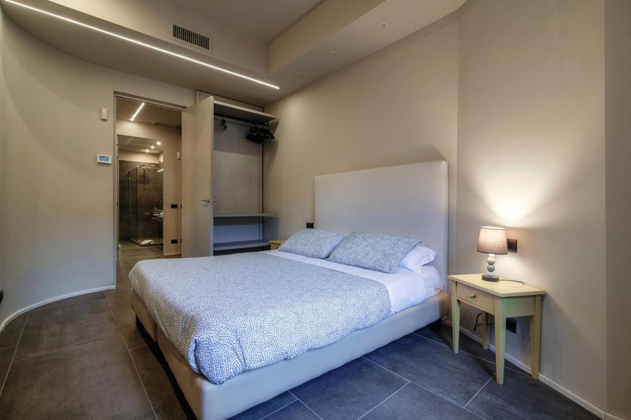 Apartment By The - Downtown *