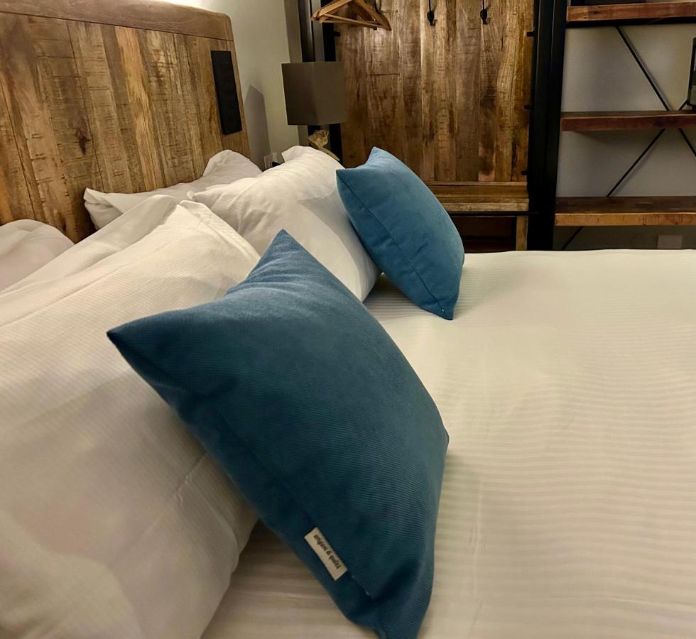 Paradiso Hotel 3*