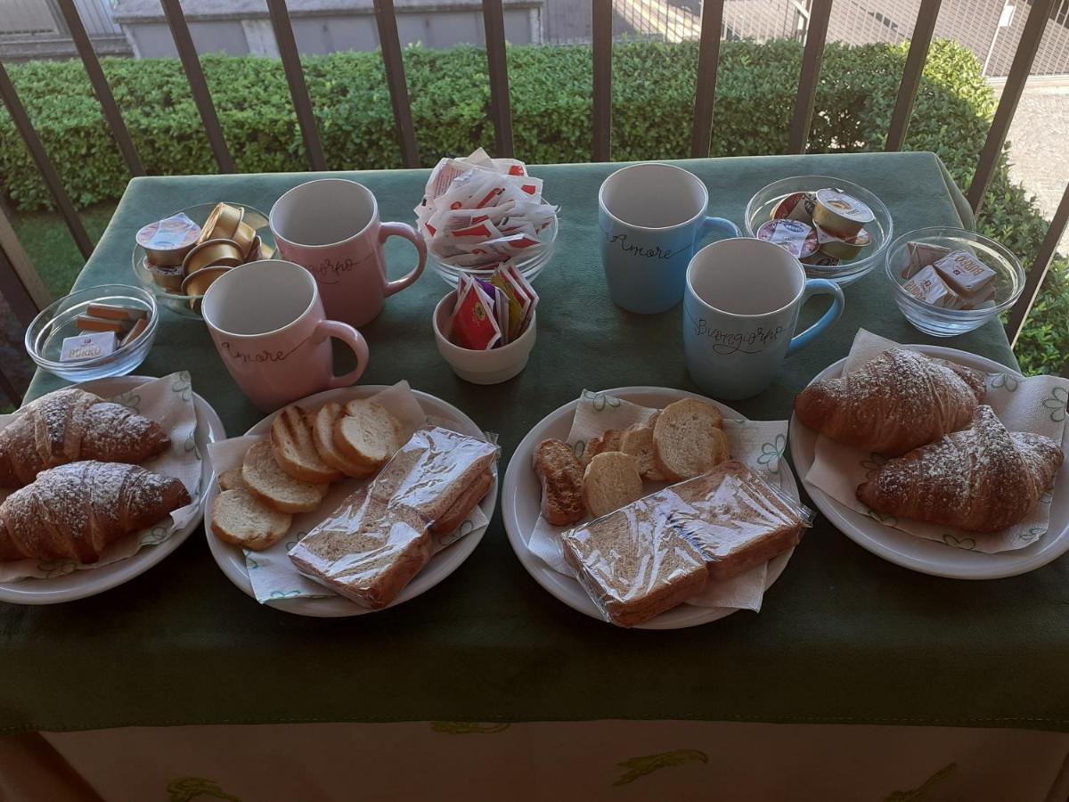 Bed & Breakfast Tosca House *