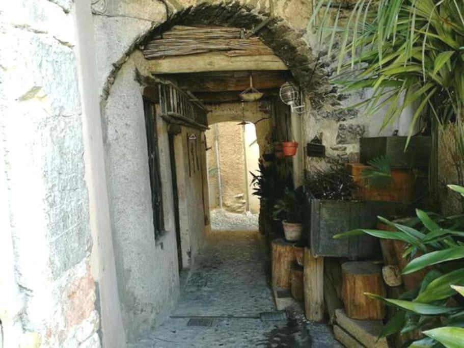 Ferienhaus L'antico Borgo, Un Mix Di Storia E Romanticismo *