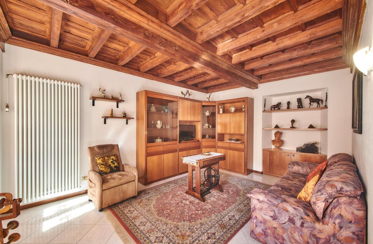 Casa Mocchetti * Lezzeno